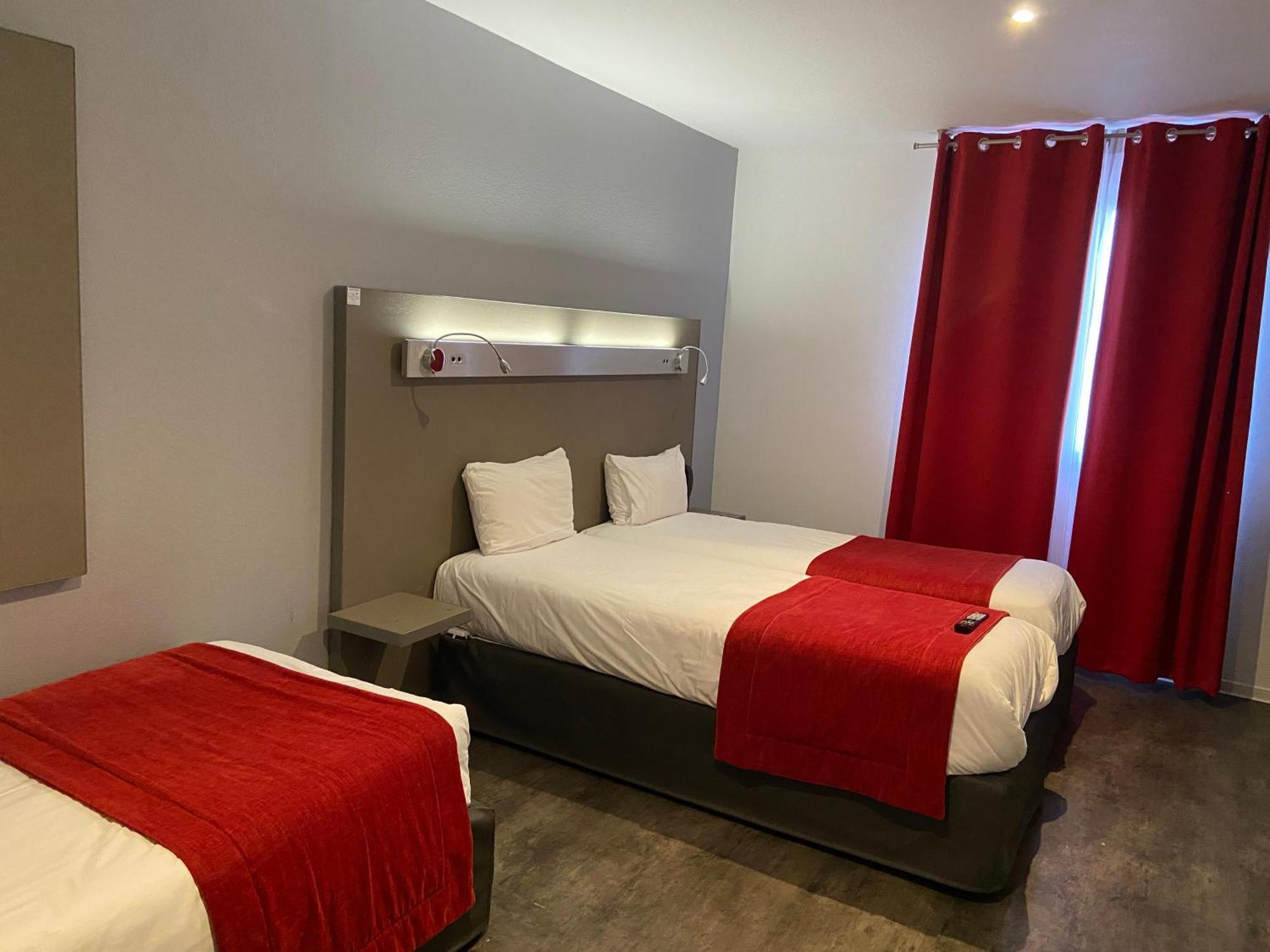 The Originals City, Hotel Les Domes, Perpignan Sud Saleilles Екстер'єр фото